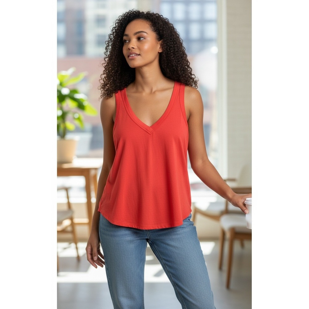 We The‎ Free Red V Neck Tank Top Casual Everyday Summer Essential Size Medium